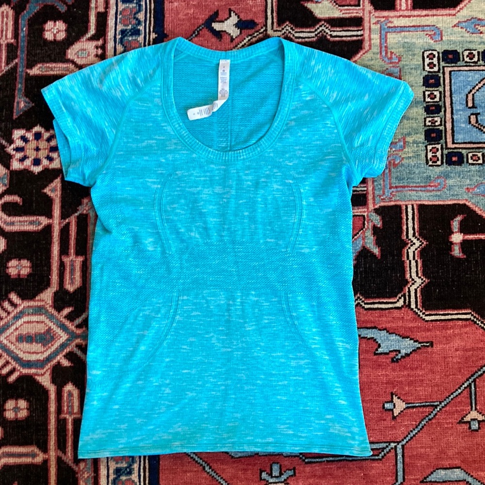 Lululemon Swiftly Short Sleeve Size 8